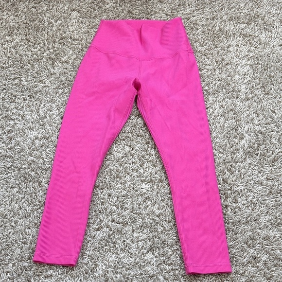 ZYIA Pants - Zyia Capri Leggings Ribbed Pink size 4